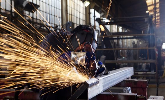 NDT Muayene: Endüstriyel Güvenlik ve Kalitede Detaylı İnceleme (Tahribatsız Muayene Süreci)